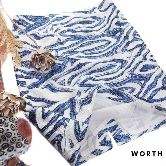 WORTH Blue White Patterned Embroidered Skirt Sz 8 - Picture 1 of 12